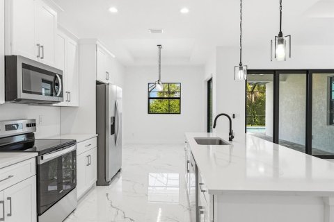 Casa en venta en Rotonda, Florida, 3 dormitorios, 152.55 m2 № 2236970 - foto 11