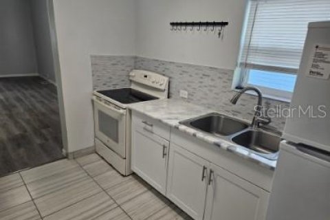 Apartamento en alquiler en Clearwater, Florida, 1 dormitorio, 55.74 m2 № 2117213 - foto 8
