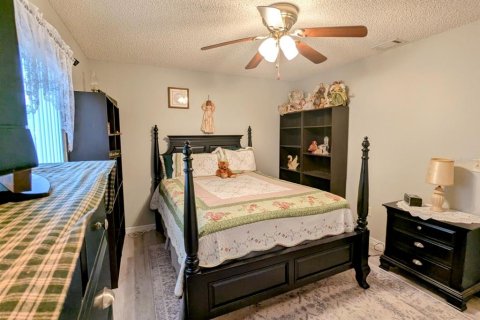 House in Ocala, Florida 2 bedrooms, 106.28 sq.m. № 1723196 - photo 13