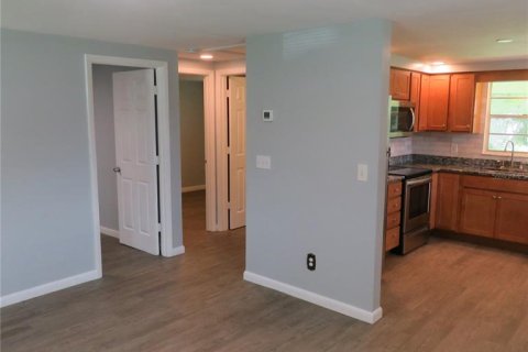 Appartement à louer à Brandon, Floride: 2 chambres, 60.39 m2 № 2386227 - photo 9