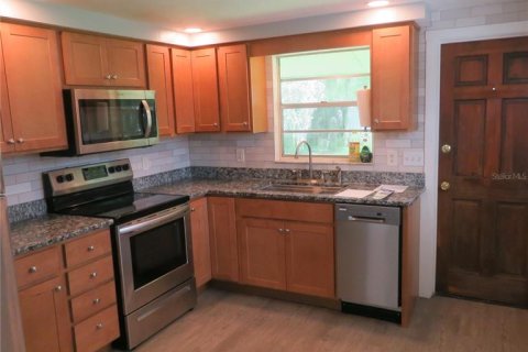 Appartement à louer à Brandon, Floride: 2 chambres, 60.39 m2 № 2386227 - photo 4