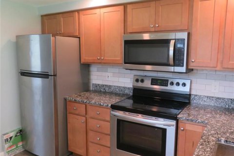 Appartement à louer à Brandon, Floride: 2 chambres, 60.39 m2 № 2386227 - photo 5