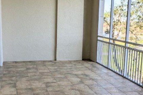 Condo in Palm Coast, Florida, 3 bedrooms  № 1603015 - photo 13