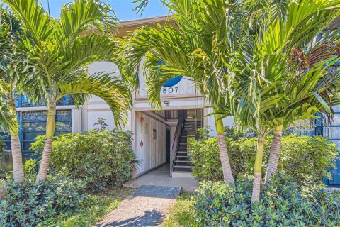 Снять в аренду кондоминиум в Майами, Флорида 2 спальни, 80.82м2, № 1875694 - фото 17