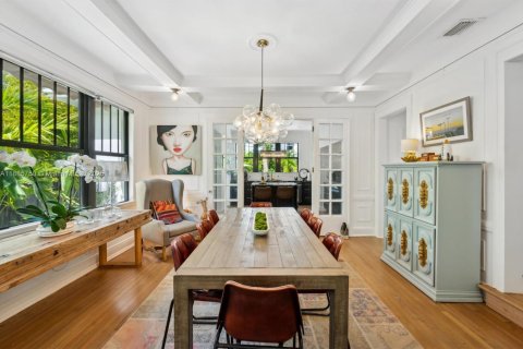 Casa en venta en Miami, Florida, 5 dormitorios, 316.24 m2 № 1945993 - foto 11