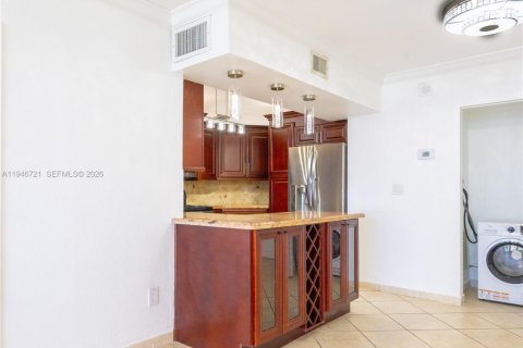 Condo in Hollywood, Florida, 2 bedrooms  № 2002914