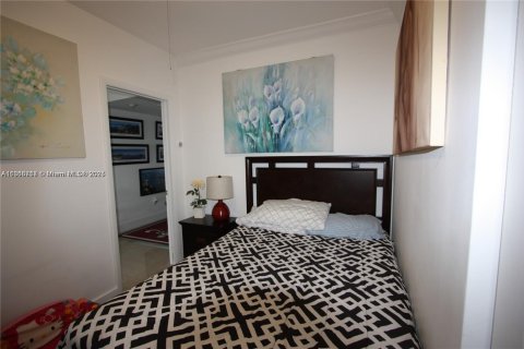 Condominio en venta en Miami Beach, Florida, 2 dormitorios, 144.93 m2 № 1934006 - foto 11