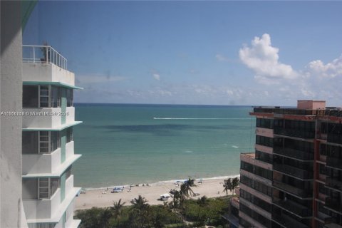 Condominio en venta en Miami Beach, Florida, 2 dormitorios, 144.93 m2 № 1934006 - foto 4