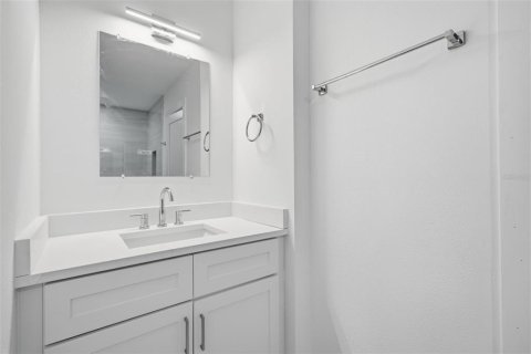 Casa en alquiler en Sarasota, Florida, 5 dormitorios, 173.08 m2 № 2104341 - foto 8