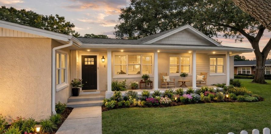 Villa ou maison à Sarasota, Floride 5 chambres, 173.08 m2 № 2104341