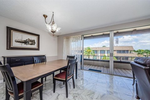 Condominio en venta en Clearwater, Florida, 3 dormitorios, 169.08 m2 № 1620682 - foto 18
