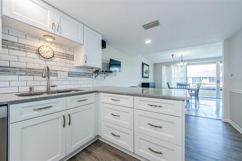Condominio en venta en Clearwater, Florida, 3 dormitorios, 169.08 m2 № 1620682 - foto 8