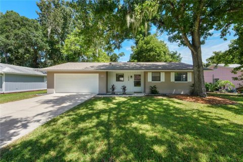 Villa ou maison à Holly Hill, Floride 2 chambres, 128.58 m2 № 2373128