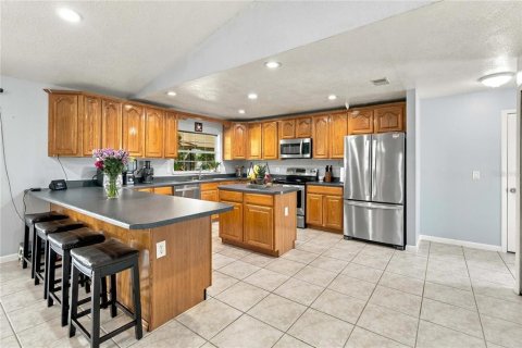 Villa ou maison à vendre à Apopka, Floride: 3 chambres, 163.88 m2 № 2408866 - photo 6