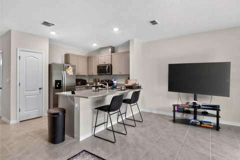 Touwnhouse à louer à Davenport, Floride: 3 chambres, 135.92 m2 № 2134005 - photo 7