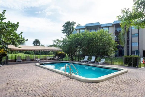 Condo in Lauderhill, Florida, 2 bedrooms № 2181064 - photo 25