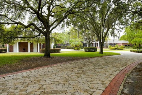 Casa en venta en Orlando, Florida, 4 dormitorios, 929.95 m2 № 1899737 - foto 9