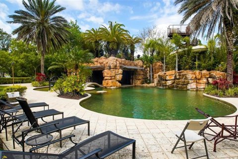 Casa en venta en Orlando, Florida, 4 dormitorios, 929.95 m2 № 1899737 - foto 25