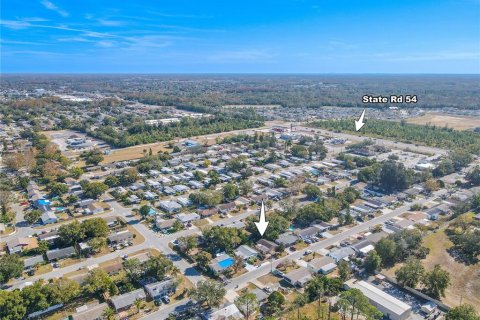 House in New Port Richey, Florida 3 bedrooms, 92.16 sq.m. № 1539993 - photo 24