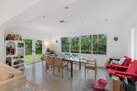 Casa en alquiler en Bay Harbor Islands, Florida, 4 dormitorios, 232.26 m2 № 1991406 - foto 4