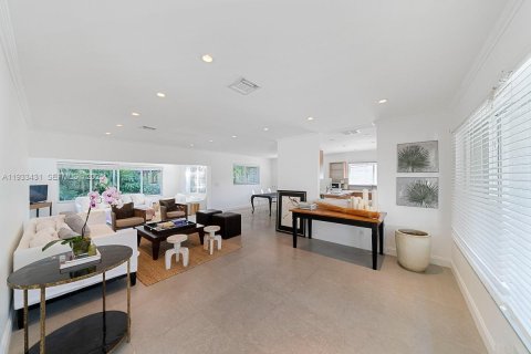 Casa en alquiler en Bay Harbor Islands, Florida, 4 dormitorios, 232.26 m2 № 1991406 - foto 7