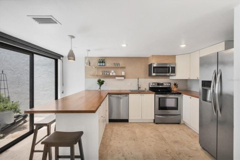 Купить кондоминиум в Брейдентон, Флорида 7 комнат, 103.68м2, № 1820717 - фото 12