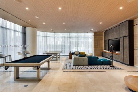 Condominio en alquiler en Miami, Florida, 3 dormitorios, 119.84 m2 № 2010327 - foto 29