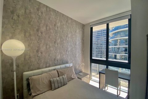 Condominio en alquiler en Miami, Florida, 3 dormitorios, 119.84 m2 № 2010327 - foto 20