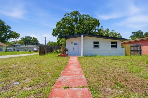 Casa en Saint Petersburg, Florida 2 dormitorios, 67.45 m2 № 2094703