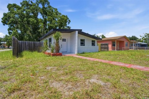 Casa en alquiler en Saint Petersburg, Florida, 2 dormitorios, 67.45 m2 № 2094703 - foto 3