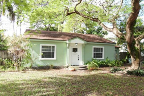 Casa en venta en Fort Lauderdale, Florida, 2 dormitorios, 99.13 m2 № 1976623 - foto 4