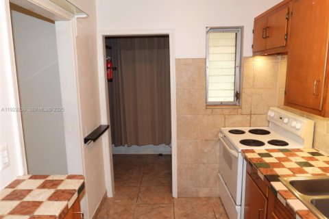 Casa en venta en Fort Lauderdale, Florida, 2 dormitorios, 99.13 m2 № 1976623 - foto 9