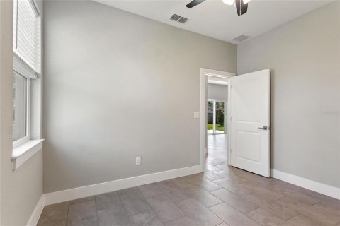Casa en alquiler en North Port, Florida, 4 dormitorios, 159.51 m2 № 1884830 - foto 20