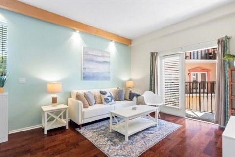 Condominio en venta en Palm Coast, Florida, 1 dormitorio, 62.24 m2 № 2097664 - foto 22