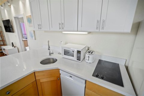 Condominio en venta en Palm Coast, Florida, 1 dormitorio, 62.24 m2 № 2097664 - foto 19