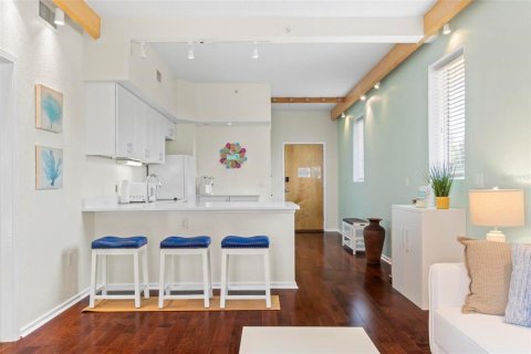 Condominio en venta en Palm Coast, Florida, 1 dormitorio, 62.24 m2 № 2097664 - foto 12