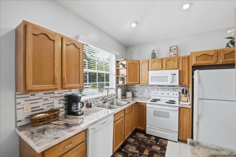 Touwnhouse à louer à Port St. Lucie, Floride: 3 chambres, 162.58 m2 № 2078344 - photo 17