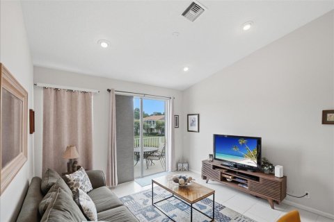 Touwnhouse à louer à Port St. Lucie, Floride: 3 chambres, 162.58 m2 № 2078344 - photo 8
