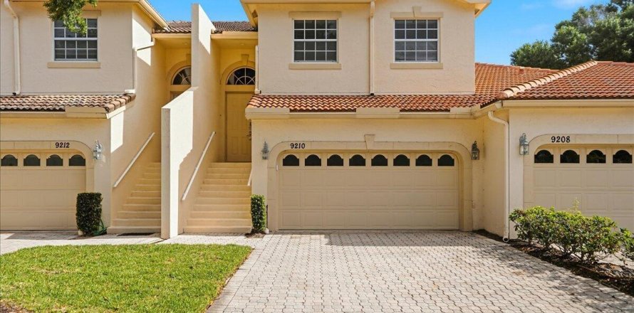 Touwnhouse à Port St. Lucie, Floride 3 chambres, 162.58 m2 № 2078344