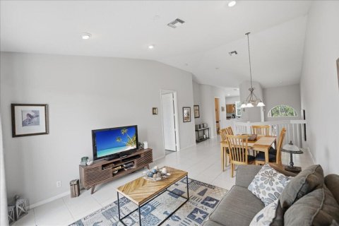 Touwnhouse à louer à Port St. Lucie, Floride: 3 chambres, 162.58 m2 № 2078344 - photo 10