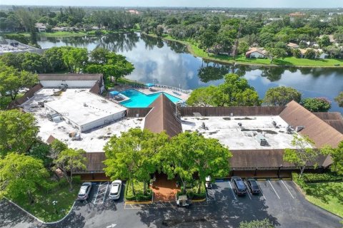 Copropriété à vendre à Lauderhill, Floride: 3 chambres, 123.56 m2 № 2084309 - photo 7