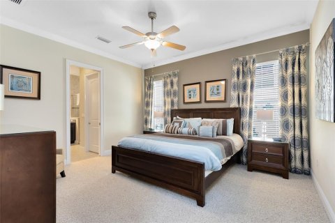 House in Four Corners, Florida 6 bedrooms, 297.57 sq.m. № 1518956 - photo 20