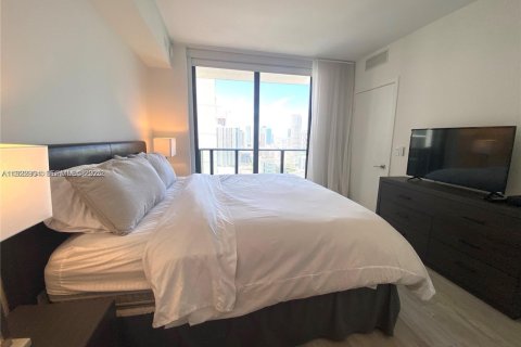 Condo in Miami, Florida, 2 bedrooms  № 2186244 - photo 12