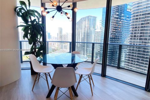Condo in Miami, Florida, 2 bedrooms  № 2186244 - photo 9