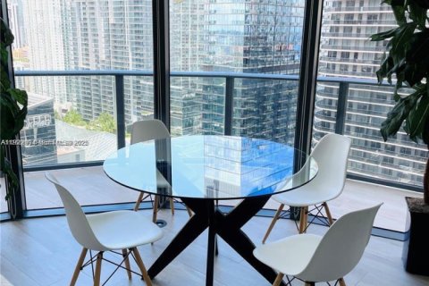 Condo in Miami, Florida, 2 bedrooms  № 2186244 - photo 10