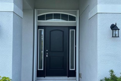 House in Palm Bay, Florida 4 bedrooms, 213.77 sq.m. № 1825071 - photo 4