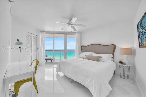 Copropriété à louer à Miami Beach, Floride: 2 chambres, 109.62 m2 № 2255605 - photo 20
