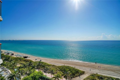 Copropriété à louer à Miami Beach, Floride: 2 chambres, 109.62 m2 № 2255605 - photo 3
