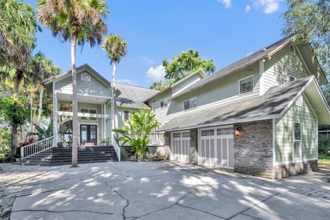 Casa en venta en Geneva, Florida, 5 dormitorios, 329.15 m2 № 1796026 - foto 1
