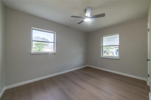 House in Clearwater, Florida 3 bedrooms, 125.14 sq.m. № 1414726 - photo 23